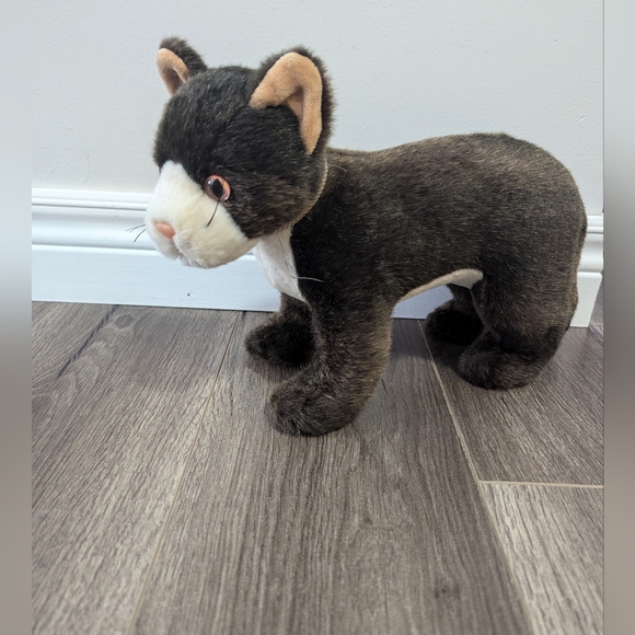 Ty Classics Collection “Mystery” the Standing Brown and White Cat (12 inch) - Picture 2 of 7